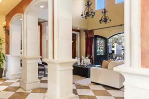 1210 Arden Hills Ln, Sacramento, CA 95864 - Photo 9