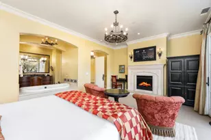 1210 Arden Hills Ln, Sacramento, CA 95864 - Photo 59