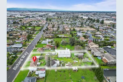 1833 Richard Way, Ceres, CA 95307 - Photo 21