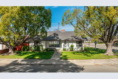 525 W Tokay Street, Lodi, CA 95240 - Photo 1