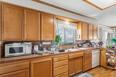 525 W Tokay Street, Lodi, CA 95240 - Photo 17