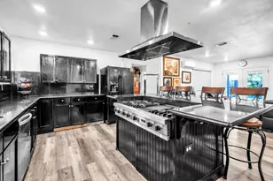 3408 Barrington Rd, Sacramento, CA 95864 - Photo 3