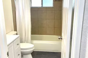 9342 Los Torres Dr, Elk Grove, CA 95624 - Photo 11