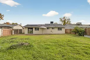 9342 Los Torres Dr, Elk Grove, CA 95624 - Photo 25