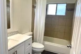 9342 Los Torres Dr, Elk Grove, CA 95624 - Photo 13