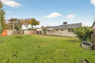 9342 Los Torres Dr, Elk Grove, CA 95624 - Photo 27