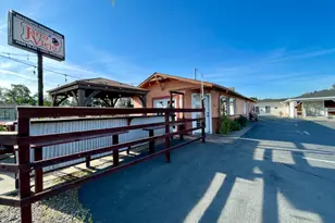 1120 W F St, Oakdale, CA 95361 - Photo 37