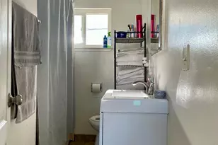 1120 W F St, Oakdale, CA 95361 - Photo 21