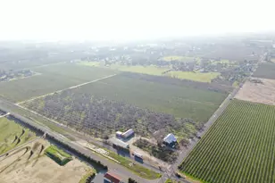 5954 E Hogan, Lodi, CA 95240 - Photo 3