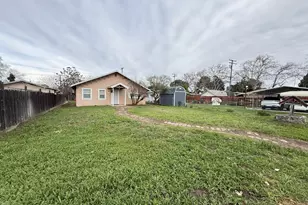 223 Rosemont Ave, Modesto, CA 95351 - Photo 3