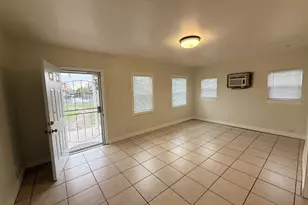 223 Rosemont Ave, Modesto, CA 95351 - Photo 9