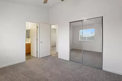 1049 Lake Park Avenue, Galt, CA 95632 - Photo 19