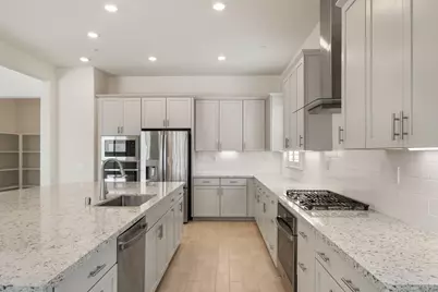 4651 Trumpet Lily Way, Roseville, CA 95747 - Photo 11