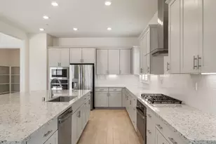 4651 Trumpet Lily Wy, Roseville, CA 95747 - Photo 11