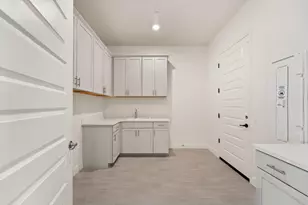 4651 Trumpet Lily Wy, Roseville, CA 95747 - Photo 27