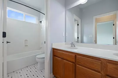 1894 Greenfield Drive, Turlock, CA 95382 - Photo 37