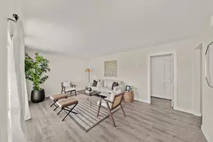 3298 Rosemont Dr, Sacramento, CA 95826 - Photo 9