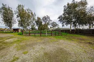 537 S Meza Ct, Linden, CA 95236 - Photo 35