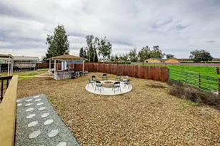 537 S Meza Ct, Linden, CA 95236 - Photo 29