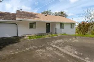 2352 Arrowhead St, Copperopolis, CA 95228 - Photo 3