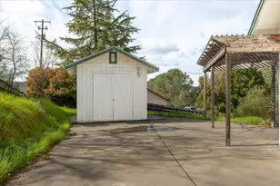 2352 Arrowhead St, Copperopolis, CA 95228 - Photo 17