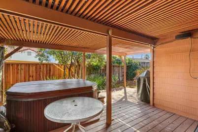 1266 W Mariposa Avenue, Stockton, CA 95204 - Photo 47