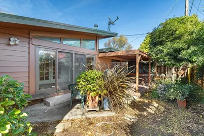 1266 W Mariposa Avenue, Stockton, CA 95204 - Photo 51