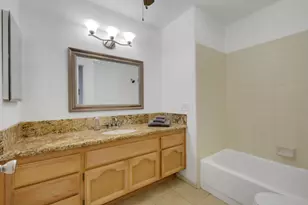 8115 Sonoma Hills Way, Sacramento, CA 95828 - Photo 33