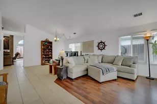 8115 Sonoma Hills Way, Sacramento, CA 95828 - Photo 5