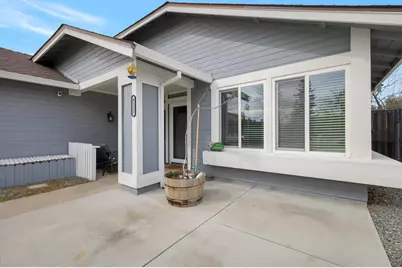 8115 Sonoma Hills Way, Sacramento, CA 95828 - Photo 3