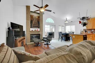 8115 Sonoma Hills Way, Sacramento, CA 95828 - Photo 21