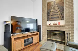 8115 Sonoma Hills Way, Sacramento, CA 95828 - Photo 19