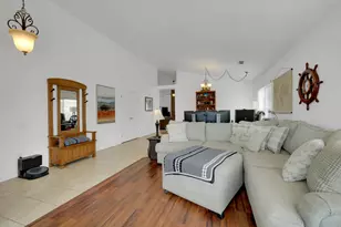 8115 Sonoma Hills Way, Sacramento, CA 95828 - Photo 7