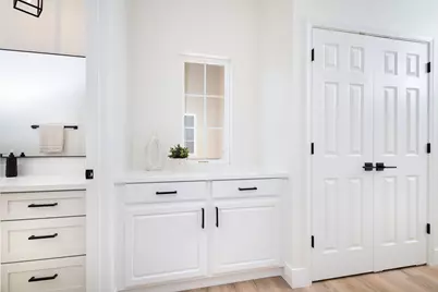 8017 Steamboat Lane, Roseville, CA 95747 - Photo 19