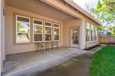 8017 Steamboat Lane, Roseville, CA 95747 - Photo 21