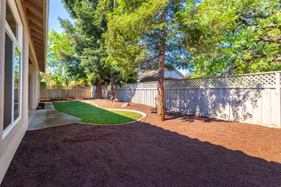 8017 Steamboat Lane, Roseville, CA 95747 - Photo 23