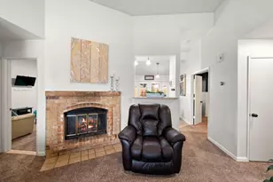 7722 Brown Otter Dr, Antelope, CA 95843 - Photo 5