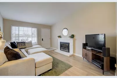 4745 Keema Avenue, Sacramento, CA 95842 - Photo 5