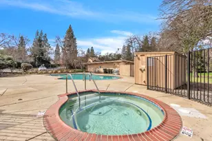 7535 Pheasant Hlw Pl, Citrus Heights, CA 95610 - Photo 35