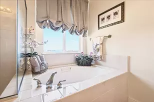 1011 Tulloch Dr, Tracy, CA 95304 - Photo 33