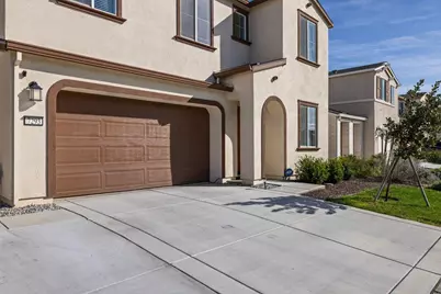 7293 Dorstone Way, Sacramento, CA 95829 - Photo 3