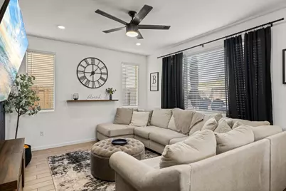 7293 Dorstone Way, Sacramento, CA 95829 - Photo 9