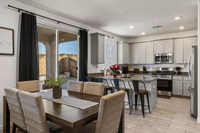 7293 Dorstone Way, Sacramento, CA 95829 - Photo 11