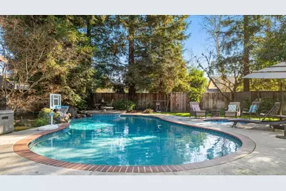 1738 Heirloom Court, Modesto, CA 95357 - Photo 5