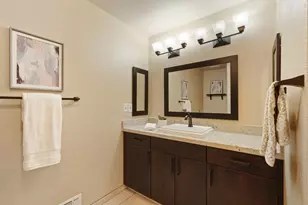 925 Constitution Way, Tracy, CA 95376 - Photo 21