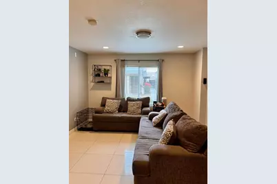 1745 N Winery Avenue #102, Fresno, CA 93703 - Photo 5