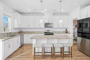 8629 Lakha Cir, Sacramento, CA 95828 - Photo 13