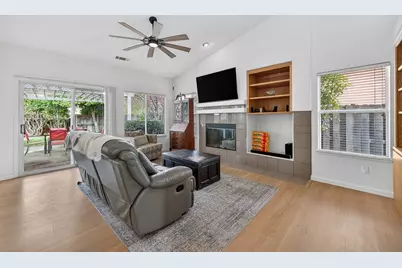 2040 Bates Circle, El Dorado Hills, CA 95762 - Photo 7