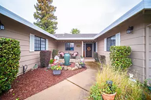 1695 Tamarack Dr, Yuba City, CA 95991 - Photo 5