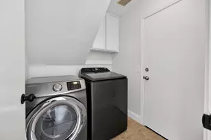 9050 Duovo Way, Elk Grove, CA 95758 - Photo 21